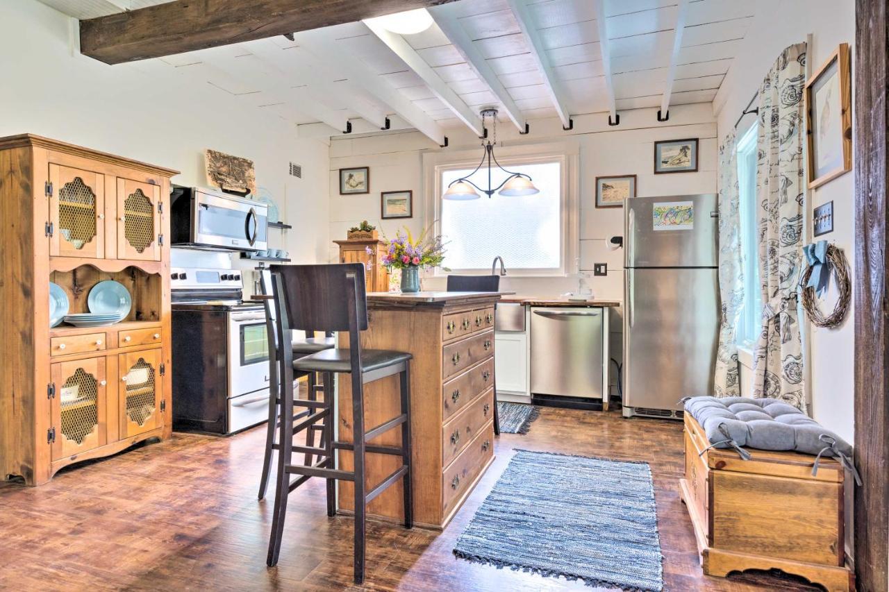 Historic Biloxi Bay Cottage With Beautiful View Ocean Springs Εξωτερικό φωτογραφία